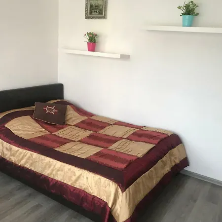 Stefanka Проживание в семье