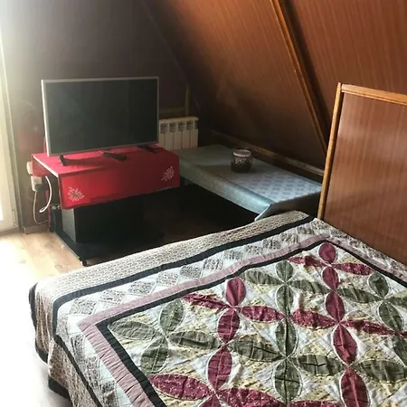 Quarto em Acomodações Particulares Stefanka *